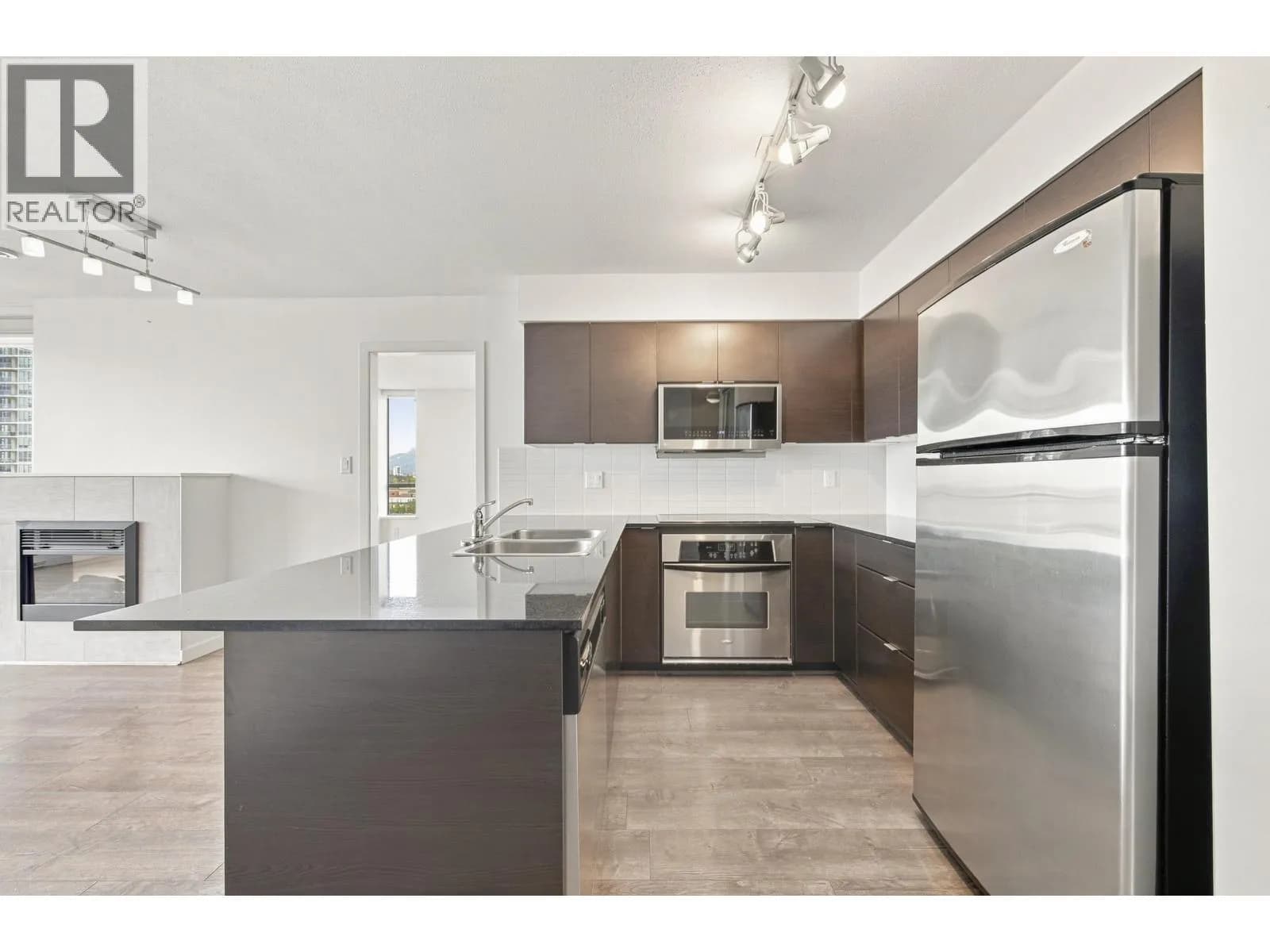 Tandem 3, 4182 Dawson Street, Burnaby