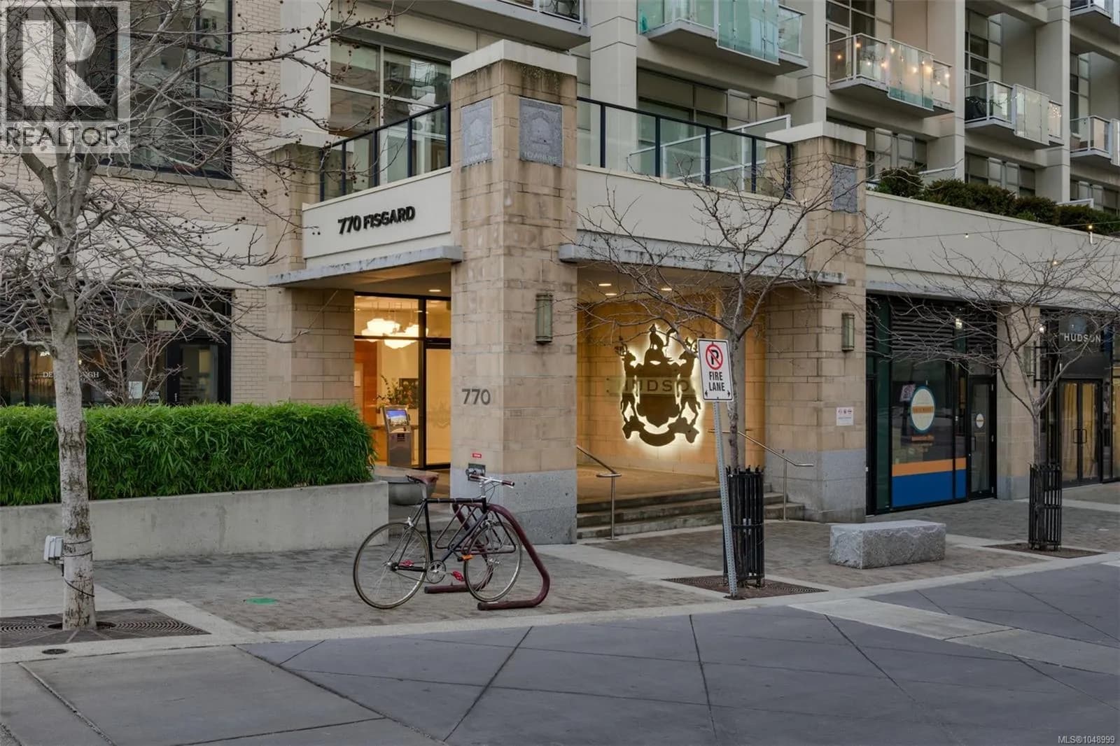 #445 770 Fisgard St, Victoria, BC photo 4