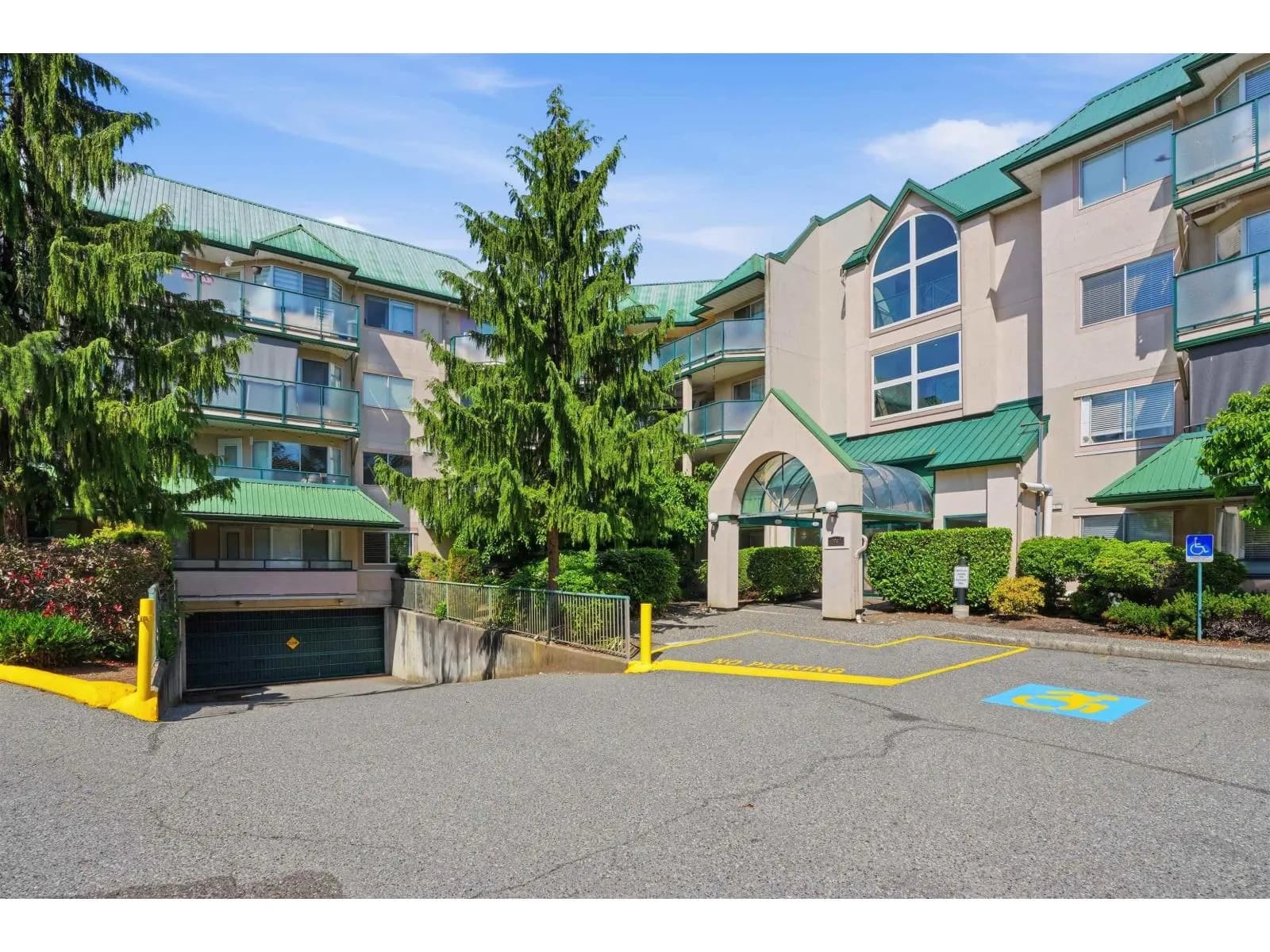 #418 2962 TRETHEWEY STREET, Abbotsford, BC photo 2