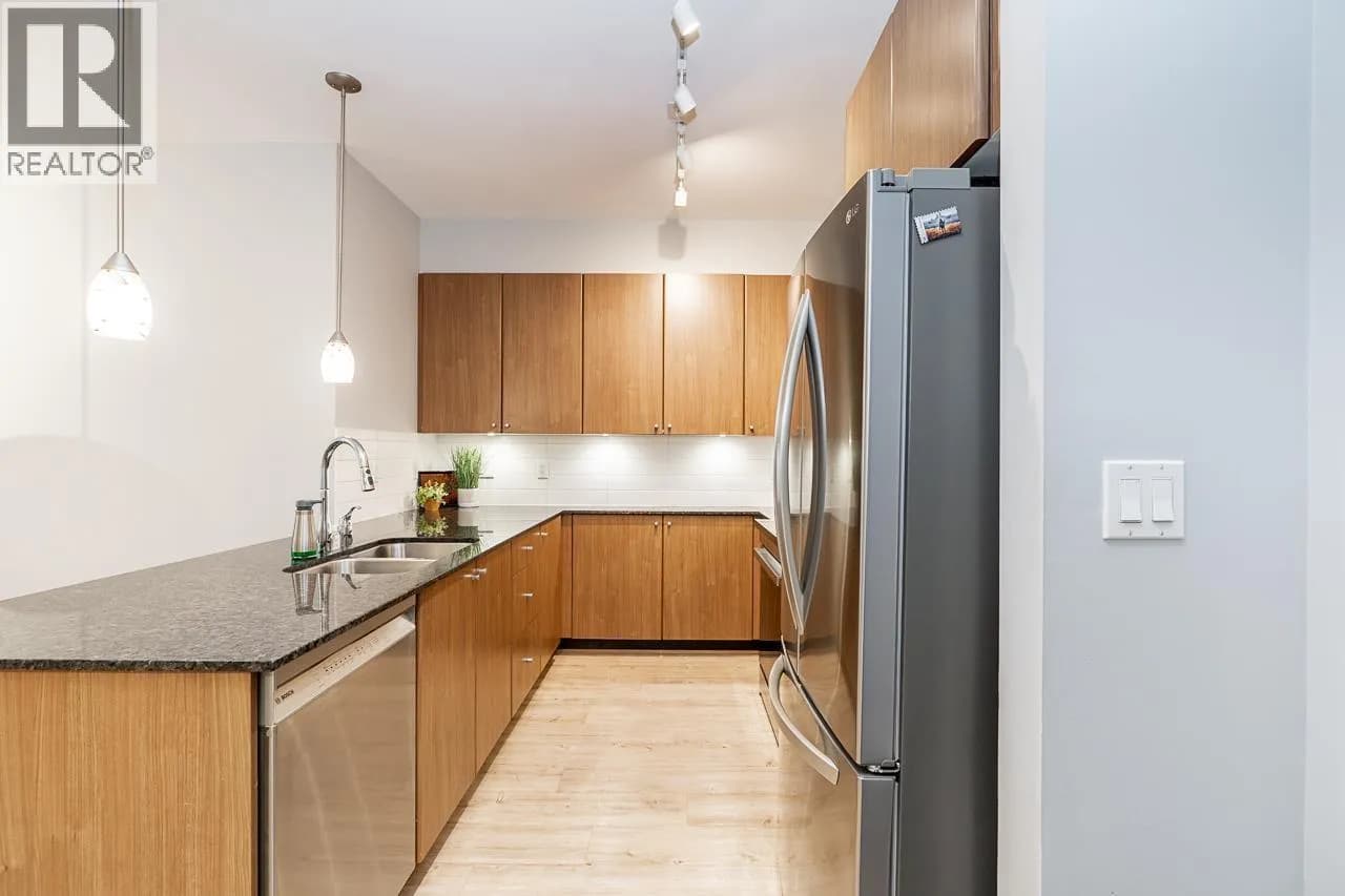 #106 265 ROSS DRIVE, New Westminster, BC photo 4