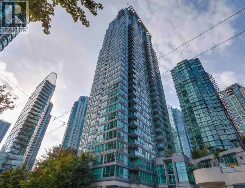 1328 W PENDER STREET, Vancouver