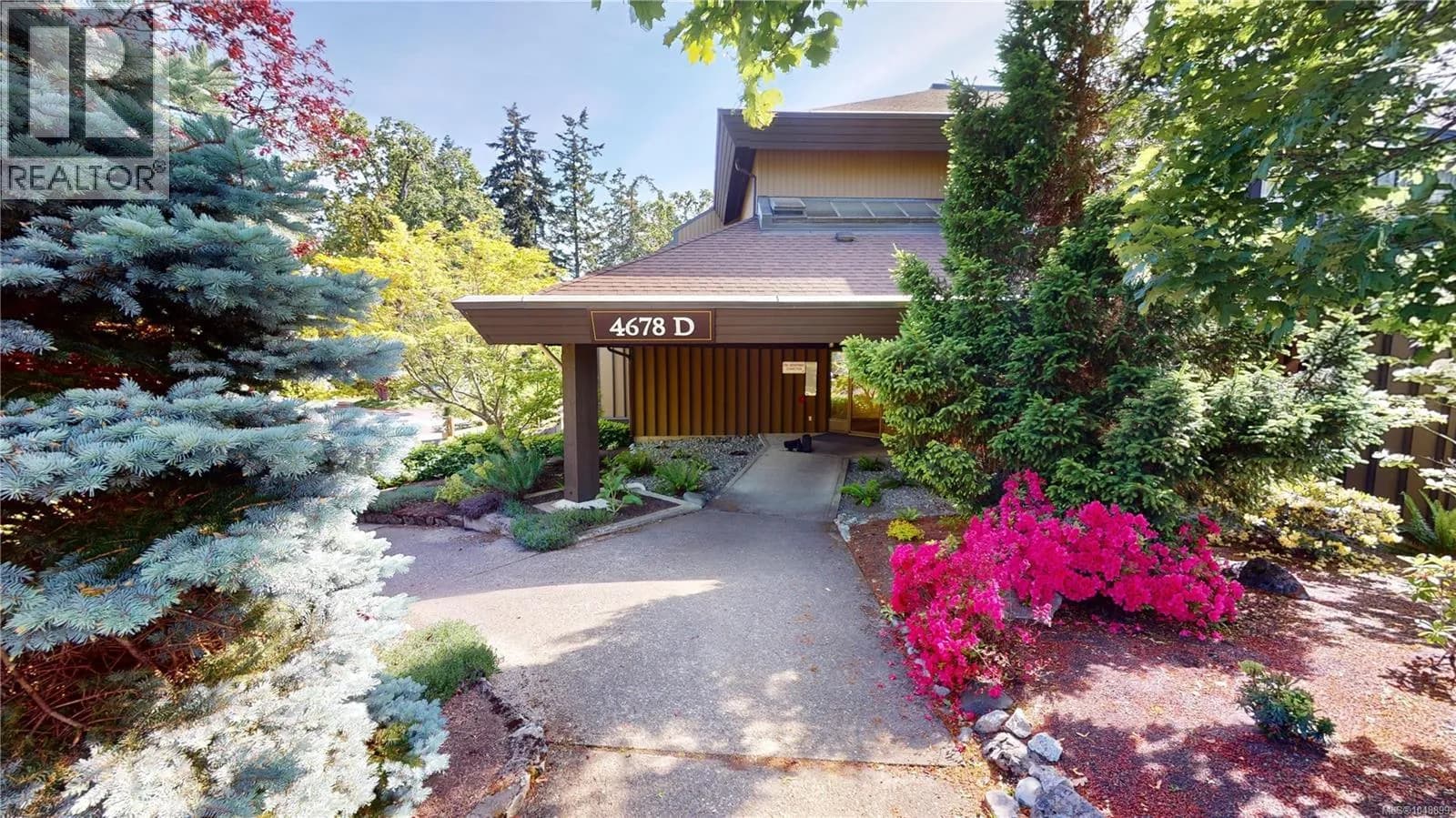 4678 Elk Lake Dr, Saanich