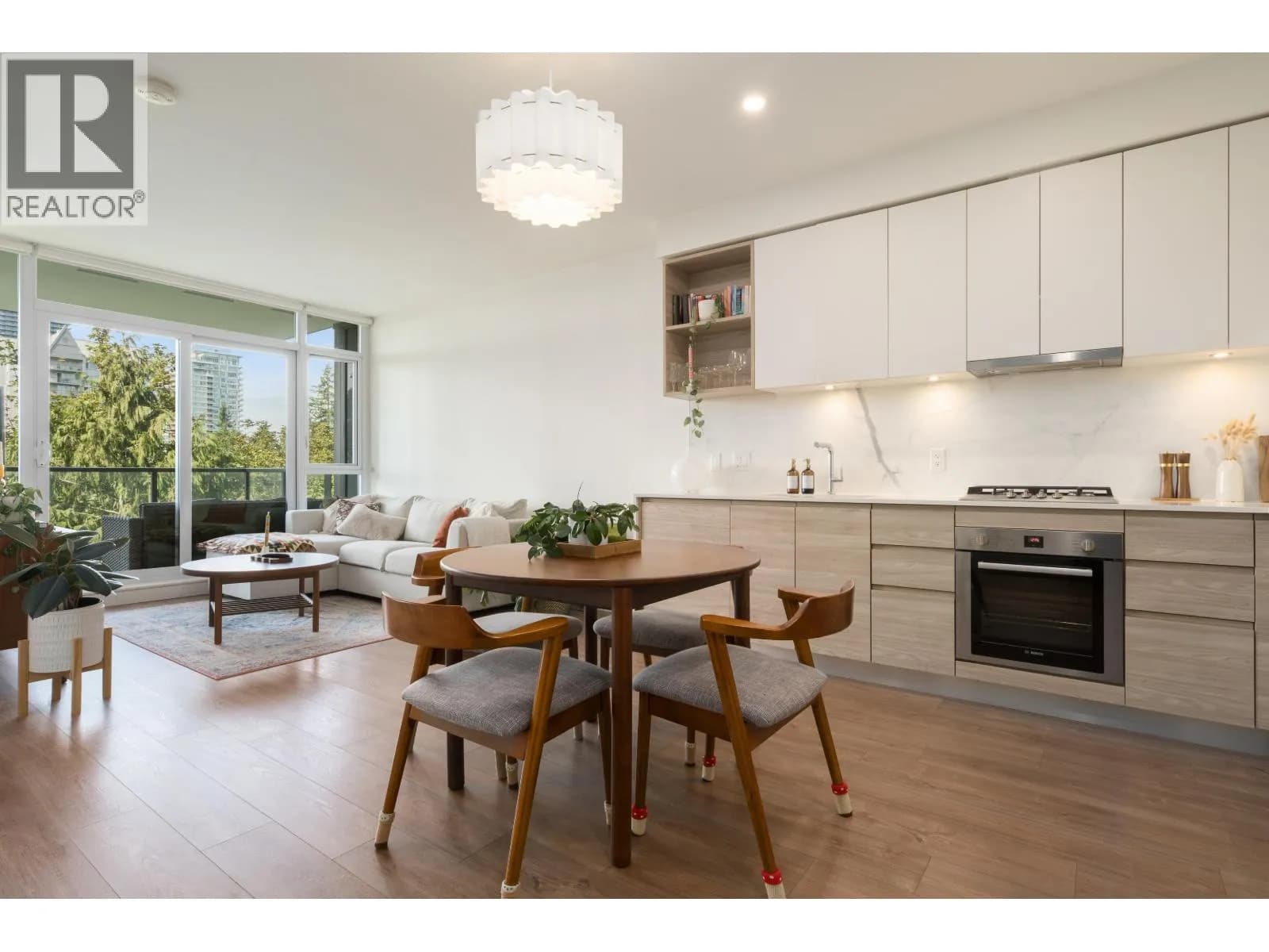 #608 585 AUSTIN AVENUE, Coquitlam, BC photo 3