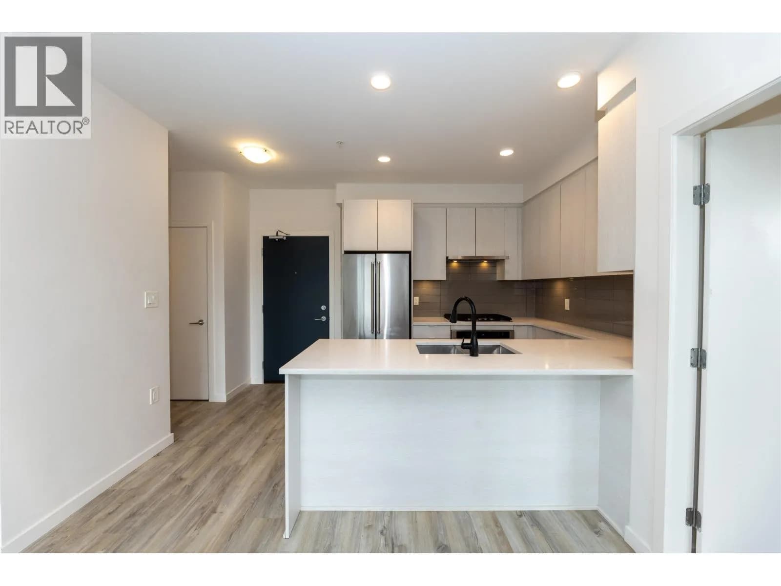 #315 621 REGAN AVENUE, Coquitlam, BC photo 5