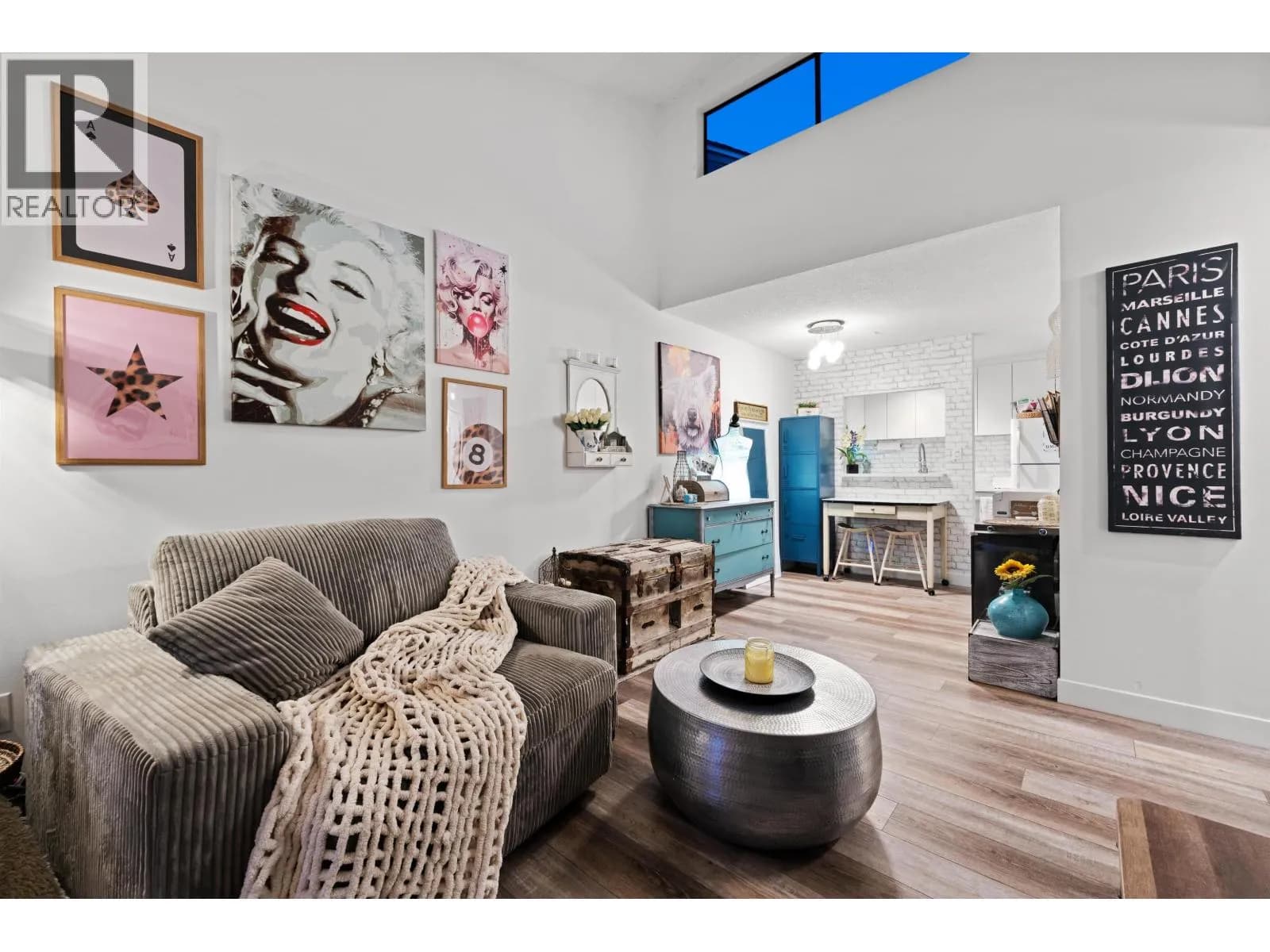 #401 2173 W 6 AVENUE, Vancouver, BC photo 2