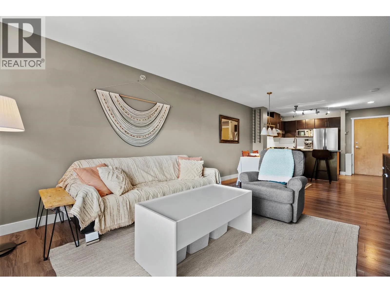 #407 700 KLAHANIE DRIVE, Port Moody, BC photo 2