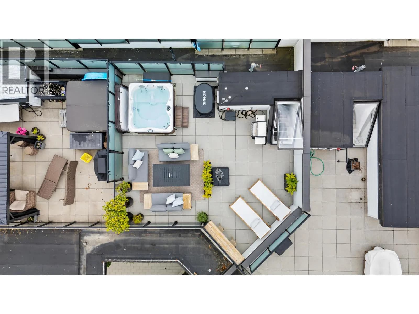 #614 108 E 8TH STREET, North Vancouver, BC photo 3