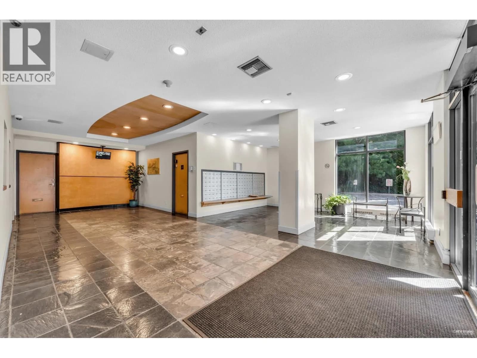 #601 7077 BERESFORD STREET, Burnaby, BC photo 3