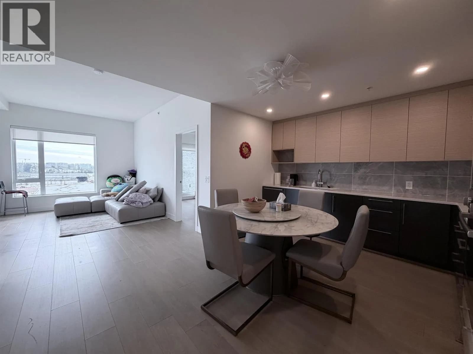 8888 Olser, Vancouver