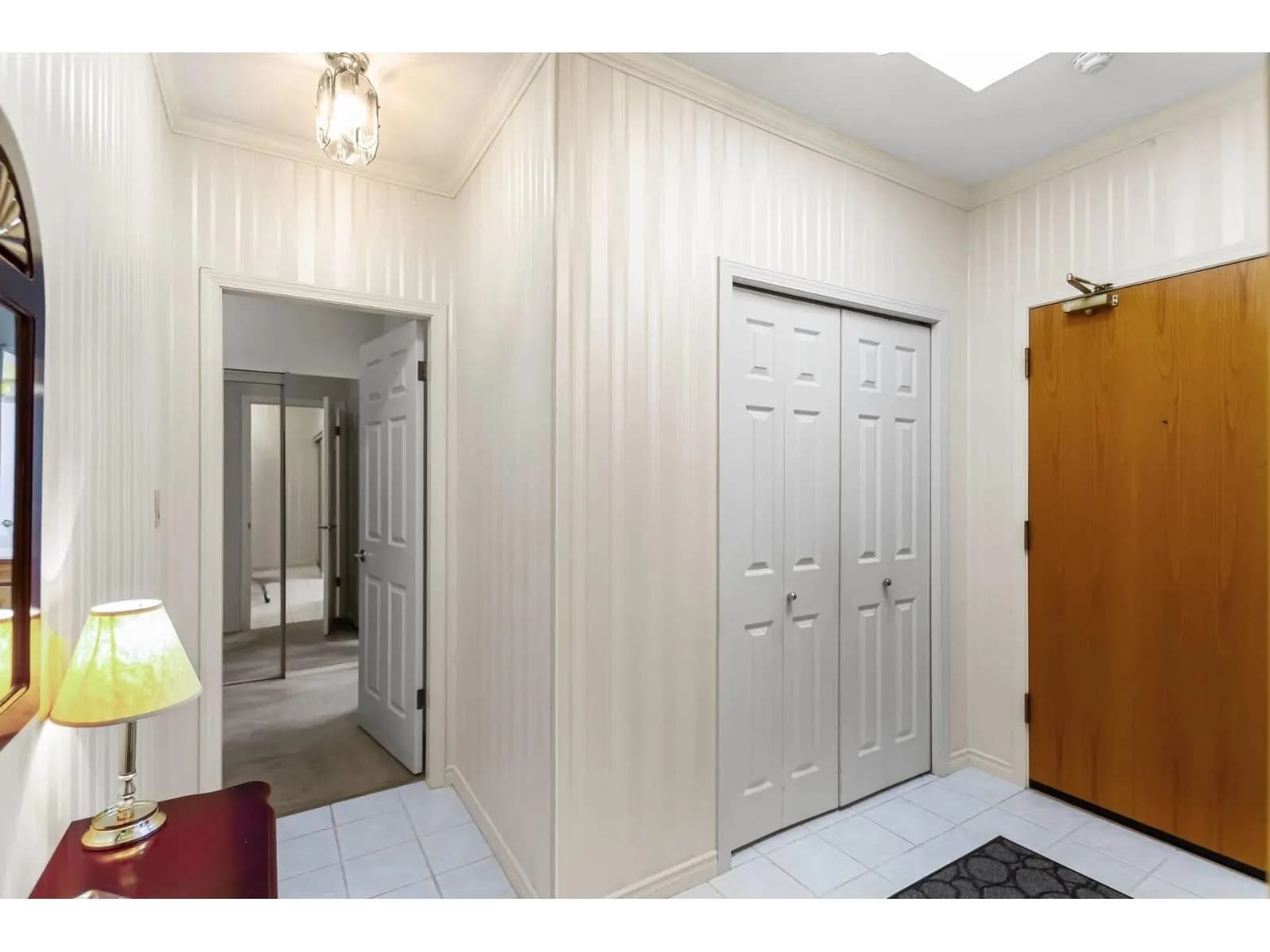 #313 15300 17 AVENUE, Surrey, BC photo 2