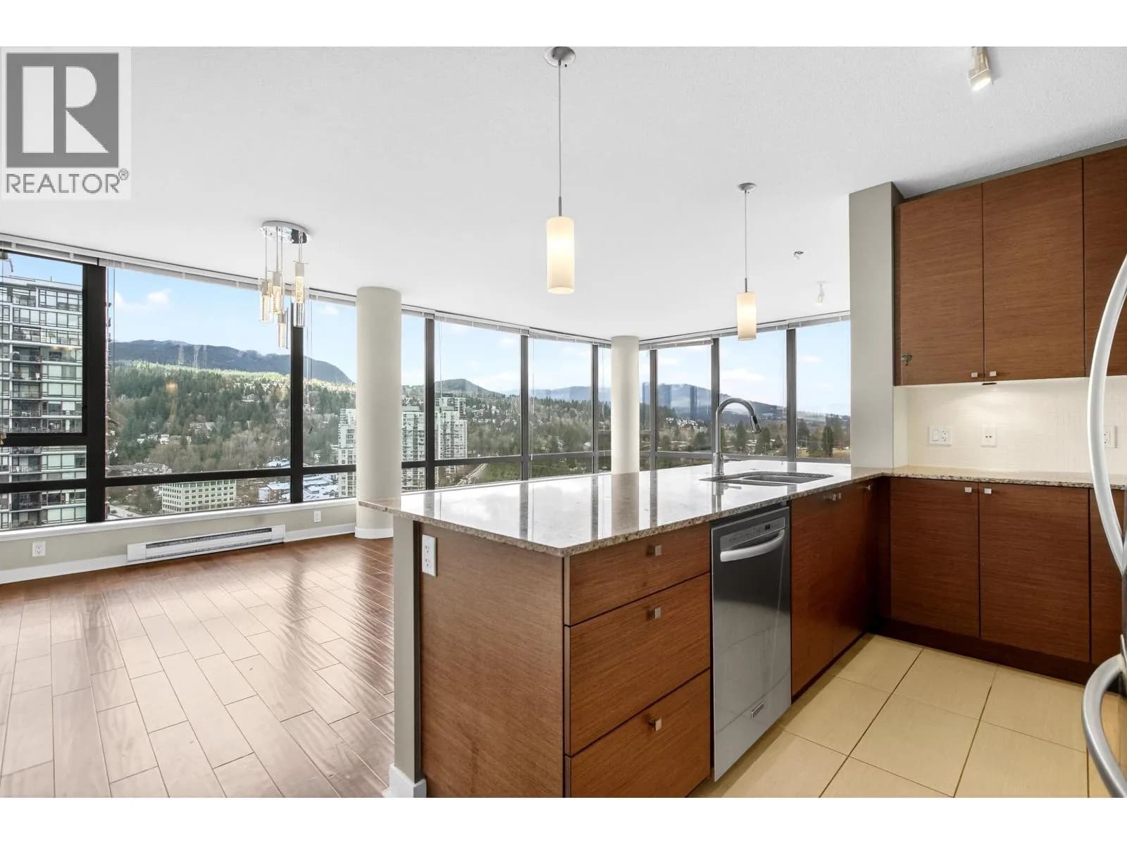#1908 400 CAPILANO ROAD, Port Moody, BC photo 5