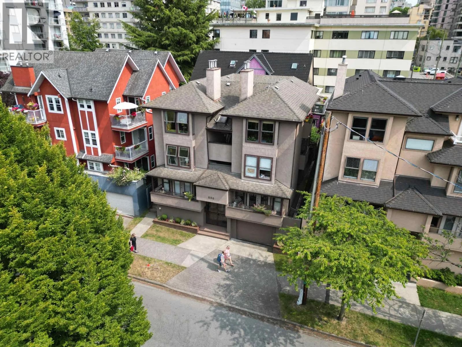 #3 886 BROUGHTON STREET, Vancouver, BC photo 2