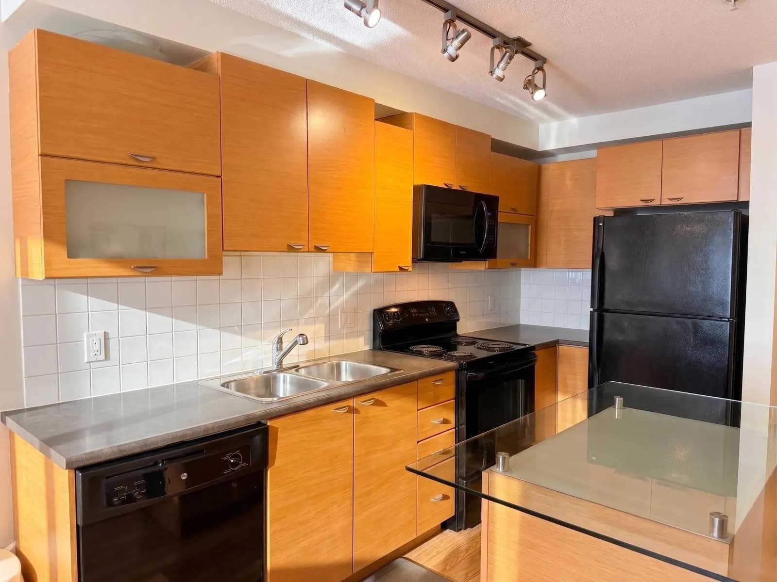 #115 10707 139 STREET, Surrey, BC photo 5
