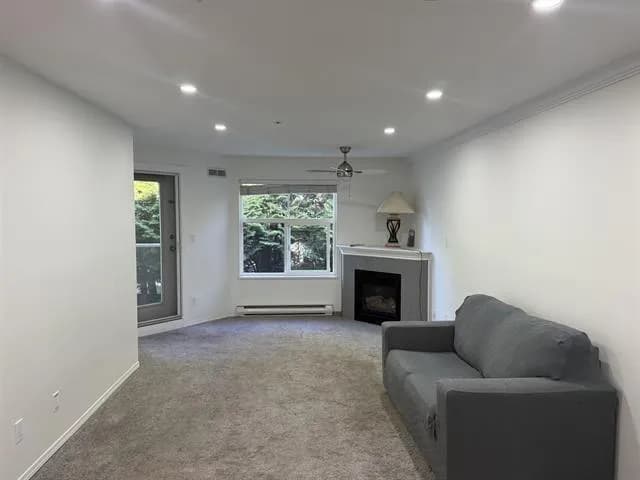 #207 12739 72 AVENUE, Surrey, BC photo 5
