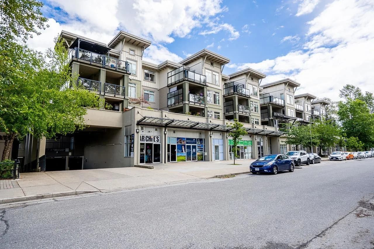 #315 10180 153 STREET, Surrey, BC photo 3