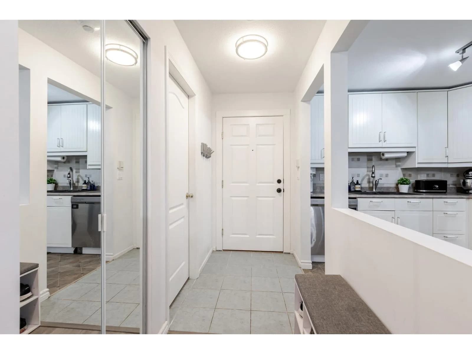 #202 9688 148 STREET, Surrey, BC photo 4