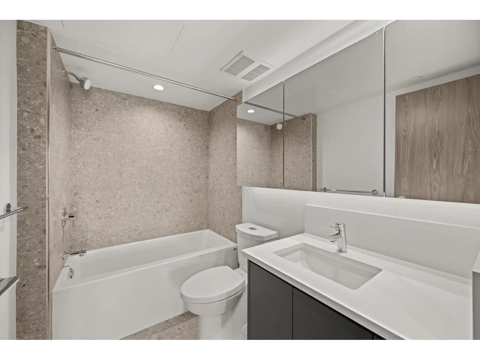 #3808 10750 135A STREET, Surrey, BC photo 5