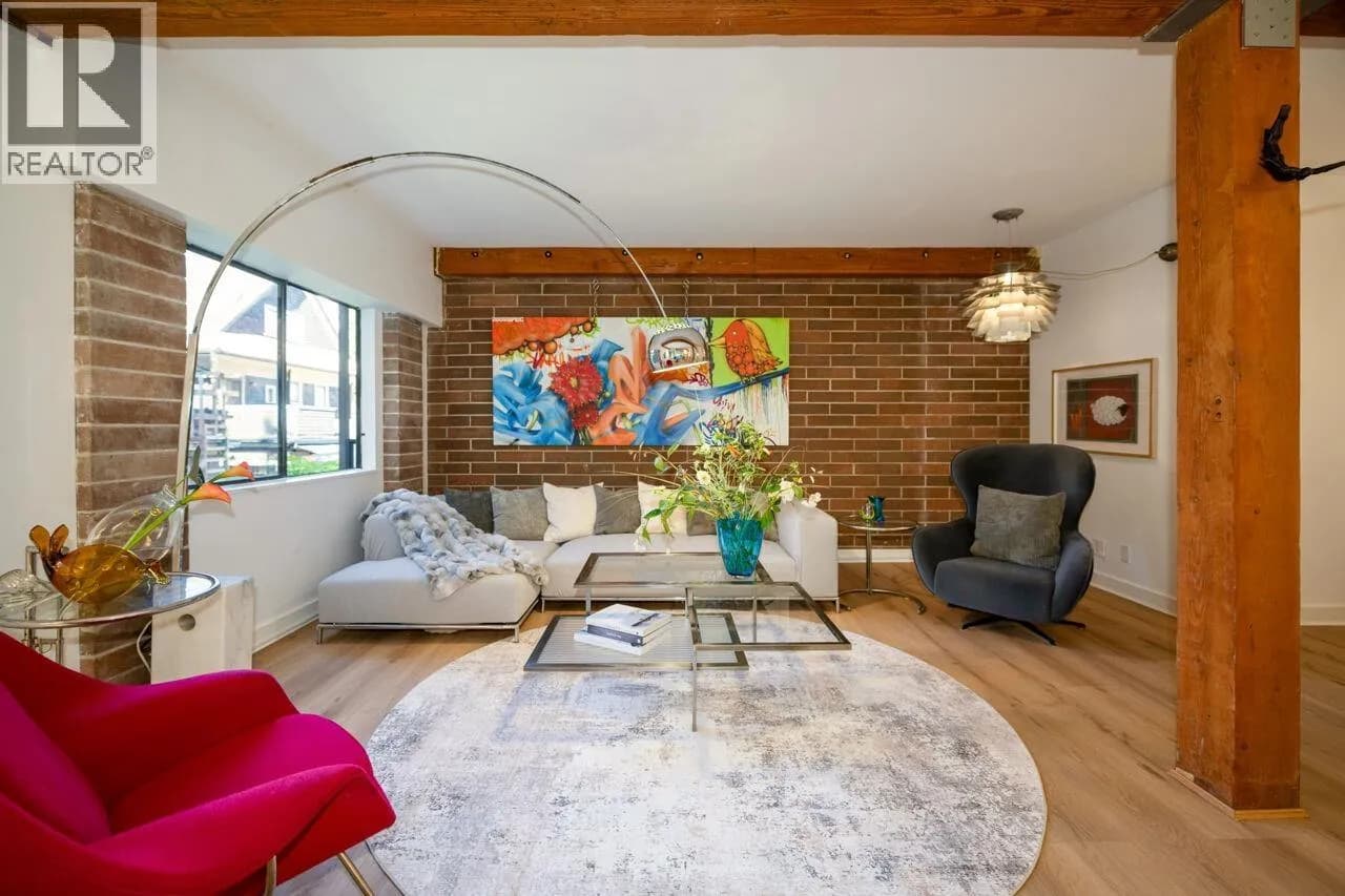 #202 1535 NELSON STREET, Vancouver, BC photo 2