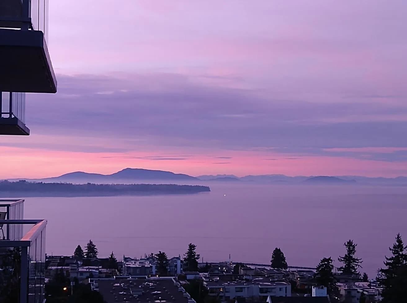 15165 THRIFT AVENUE, White Rock