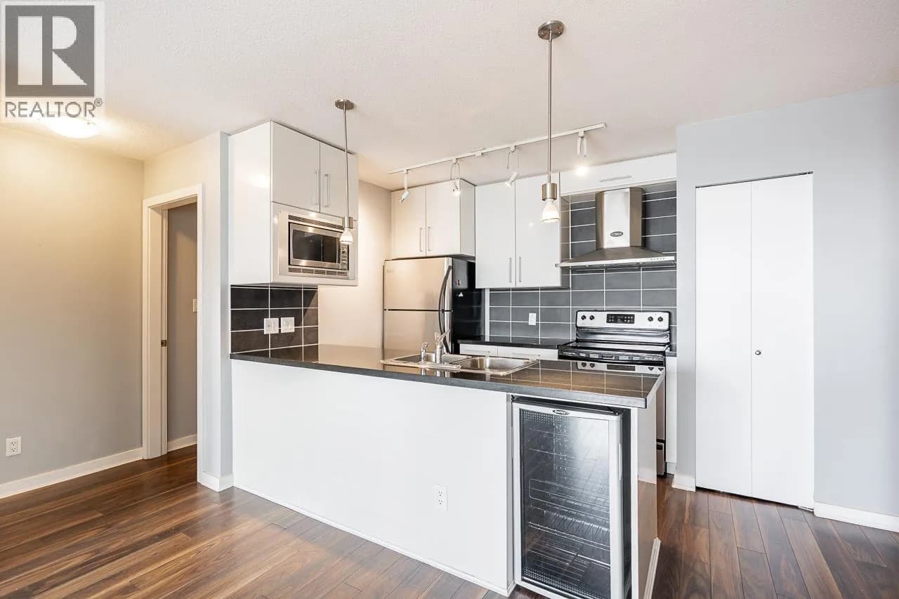 #1203 689 ABBOTT STREET, Vancouver, BC photo 4