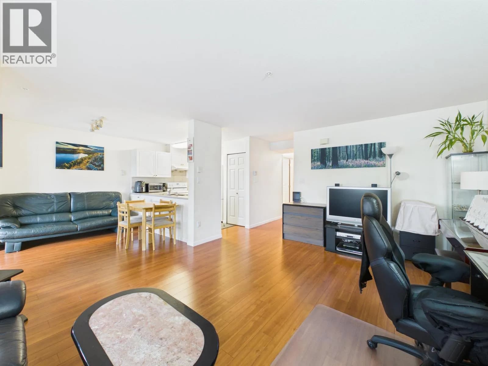 2677 BROADWAY STREET, Vancouver