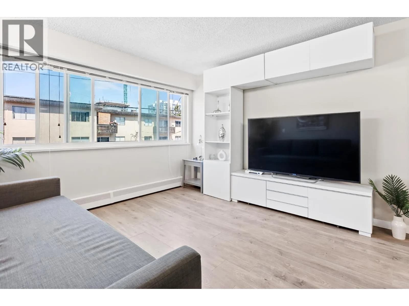#206 1149 W 11TH AVENUE, Vancouver, BC photo 5