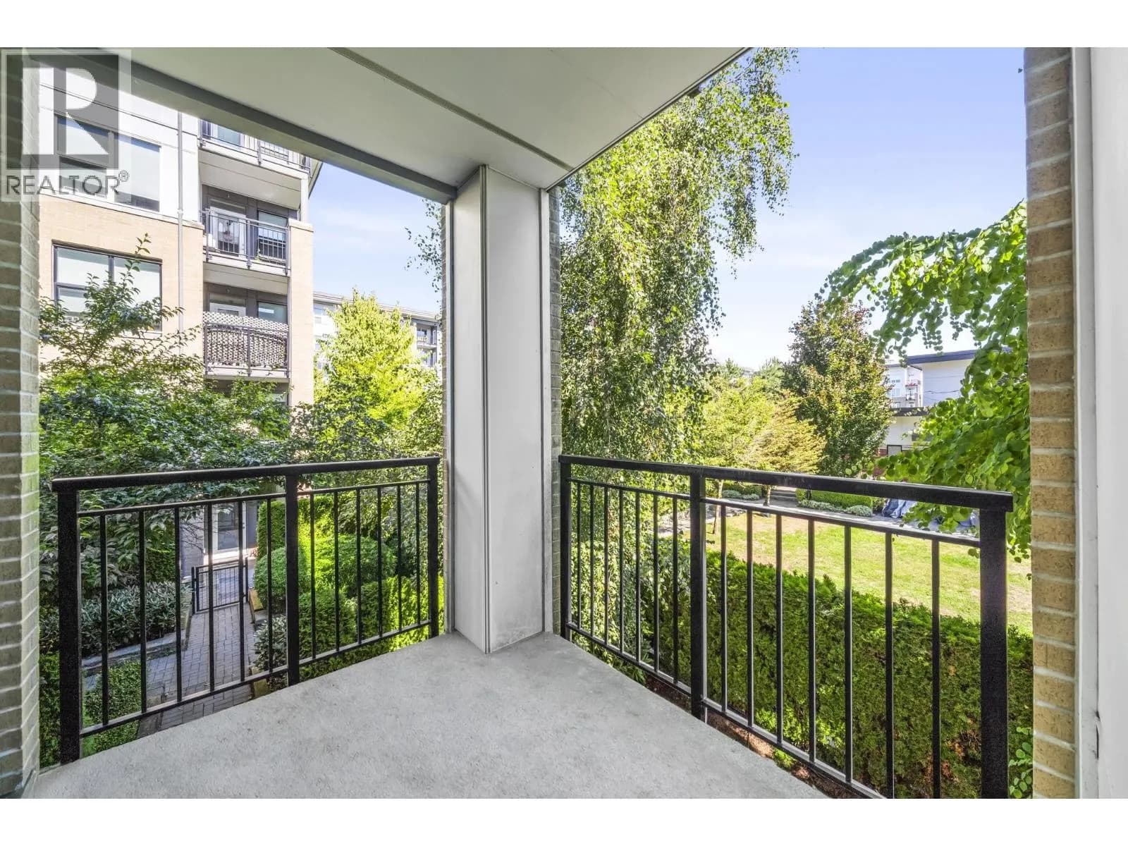 #215 9311 ALEXANDRA ROAD, Richmond, BC photo 5