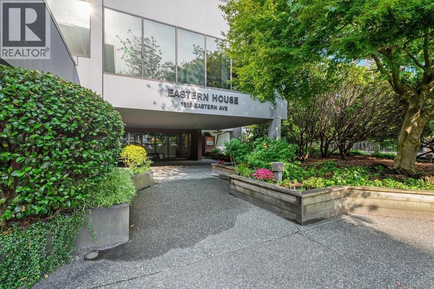 #503 1515 EASTERN AVENUE, North Vancouver, BC photo 3
