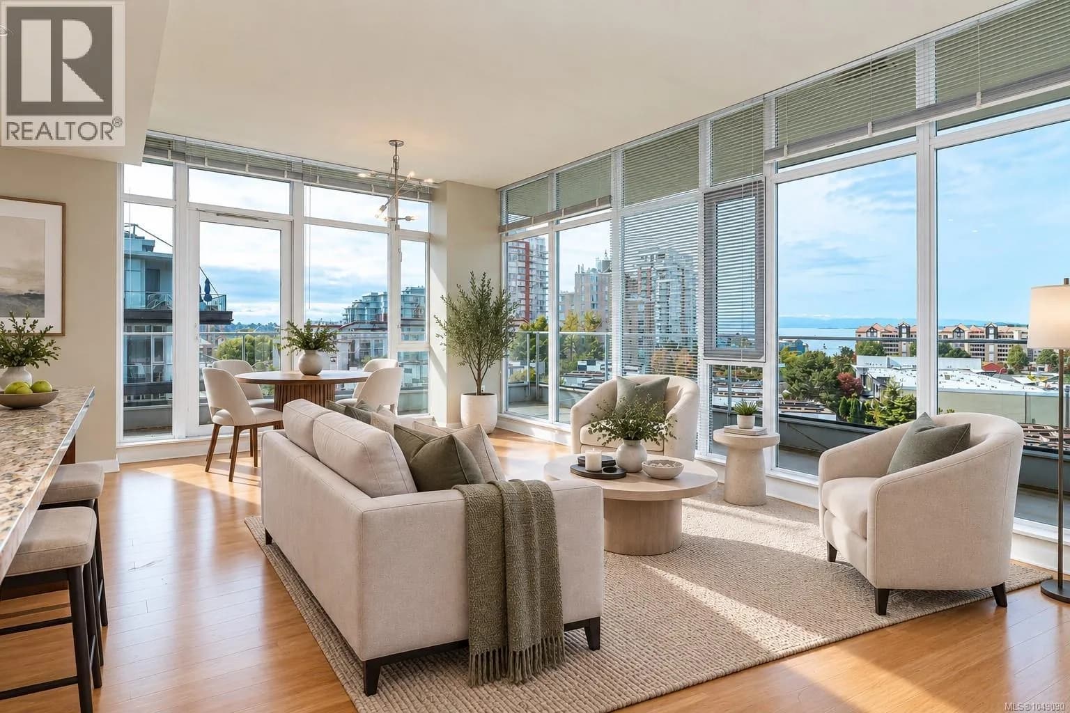 379 Tyee Rd, Victoria