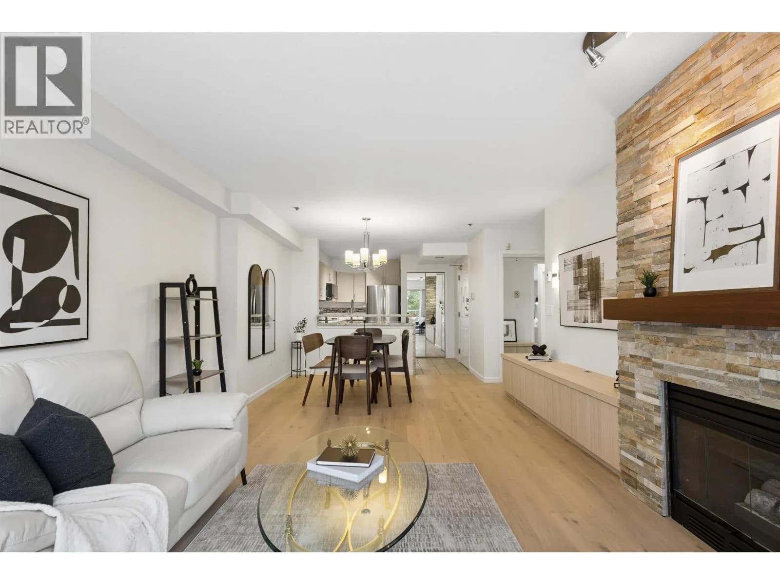 #305 980 W 21ST AVENUE, Vancouver, BC photo 5