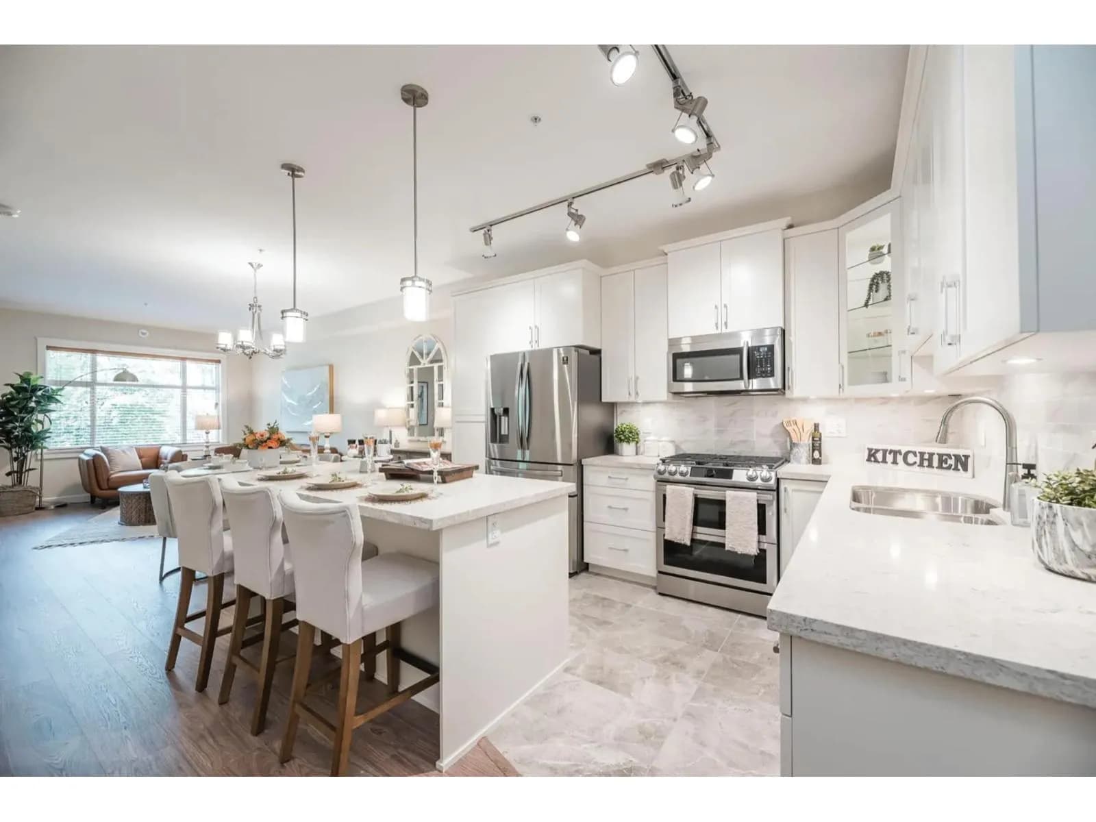 #205 11035 RAVINE ROAD, Surrey, BC photo 2