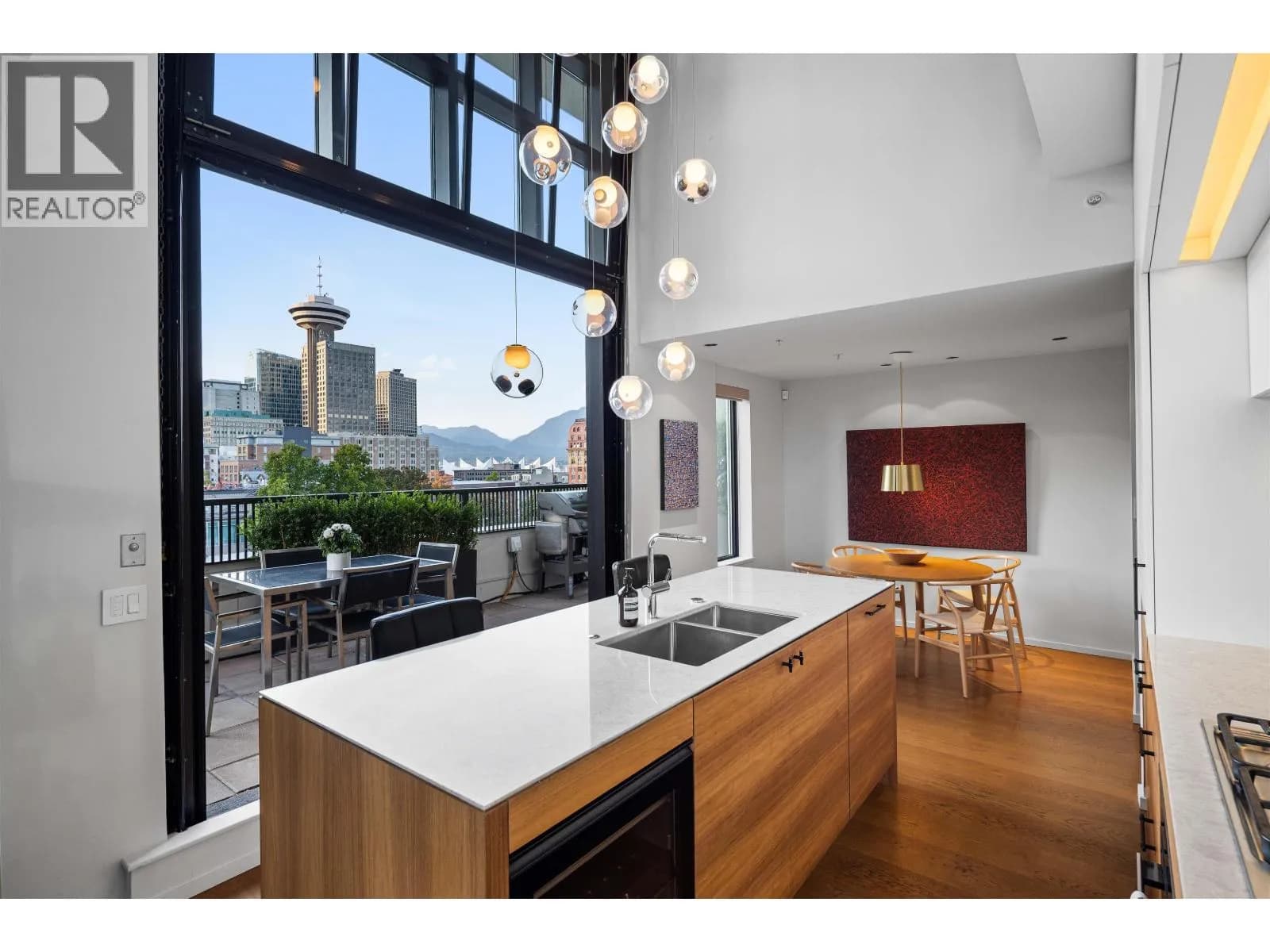 531 BEATTY STREET, Vancouver
