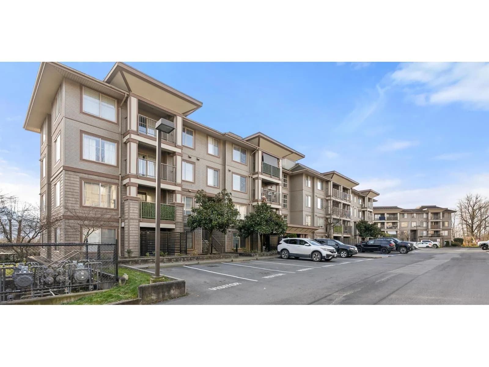 45561 YALE ROAD, Chilliwack
