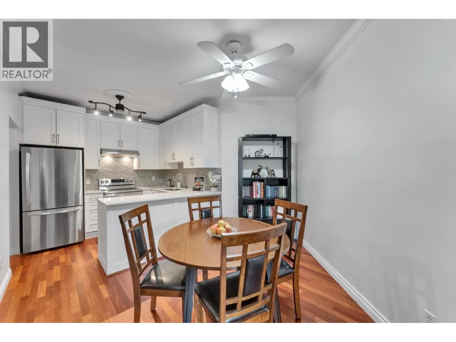 #101 450 BROMLEY STREET, Coquitlam, BC photo 5
