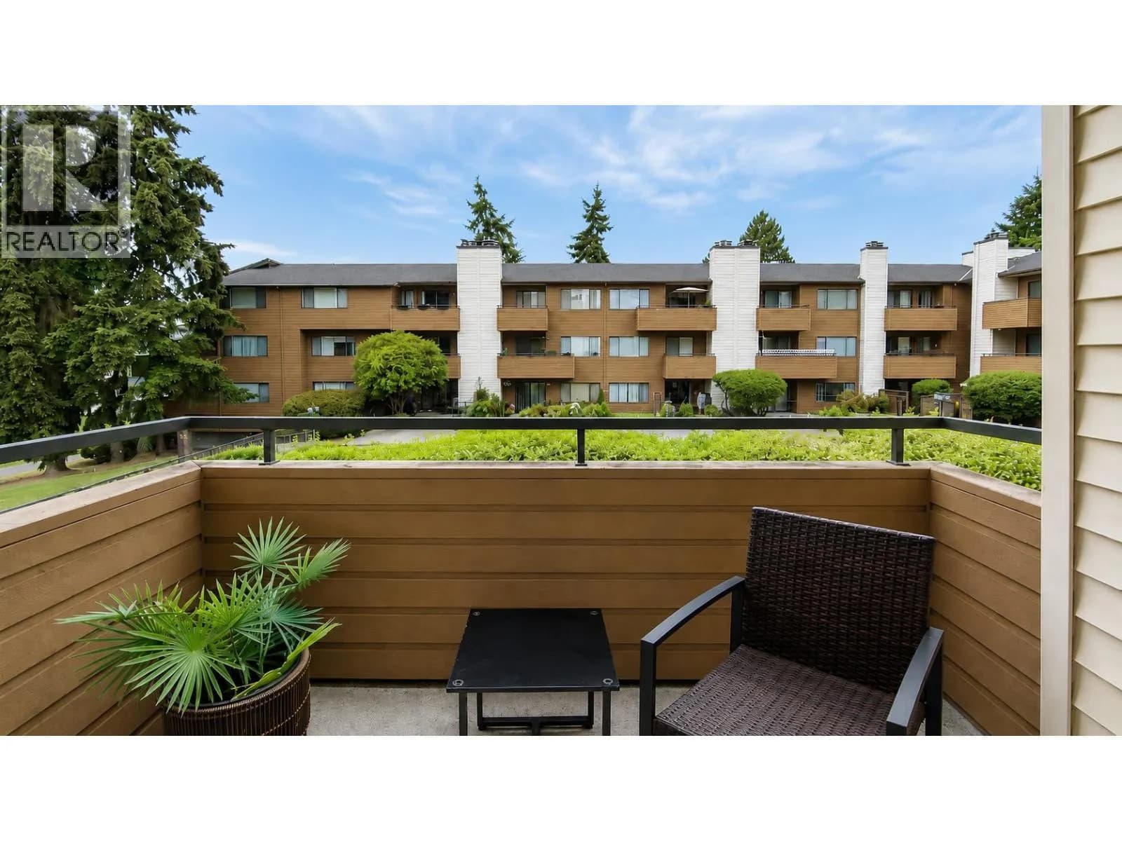 #206 7295 MOFFATT ROAD, Richmond, BC photo 4