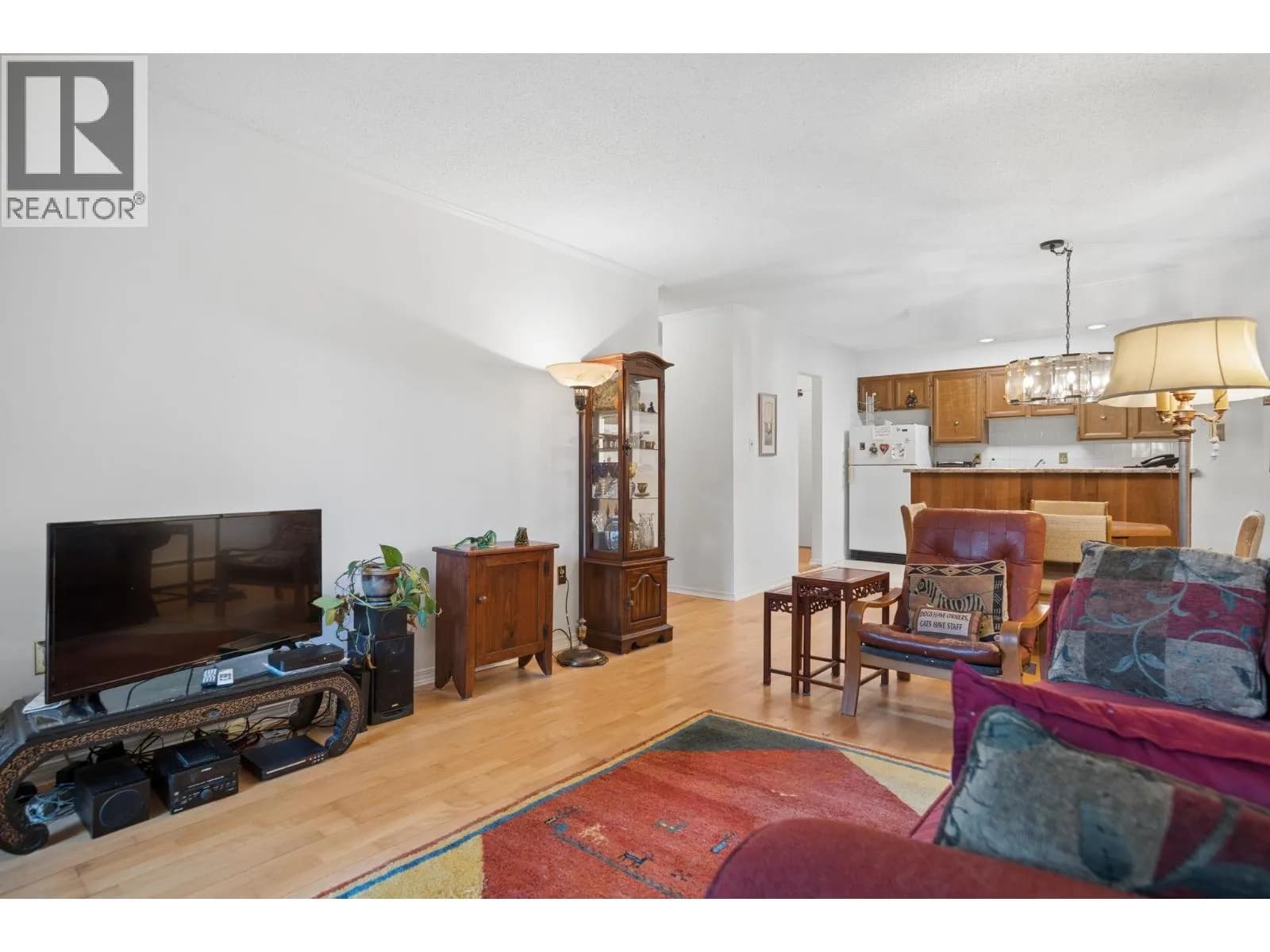 #102 2255 W 8TH AVENUE, Vancouver, BC photo 4