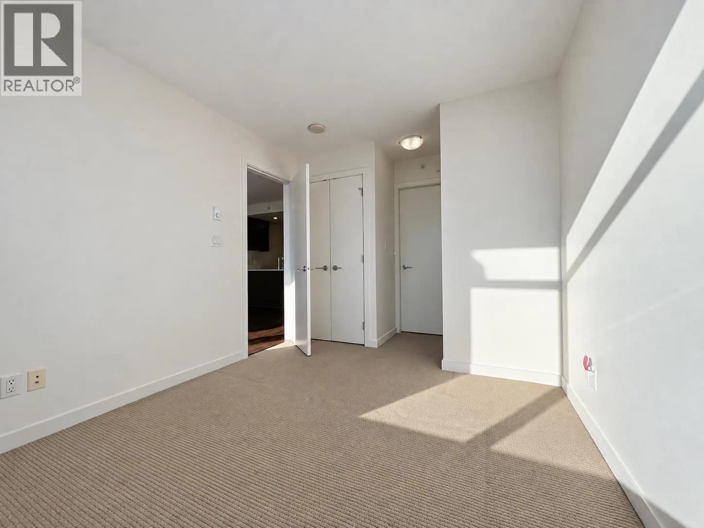 #1605 4815 ELDORADO MEWS, Vancouver, BC photo 4