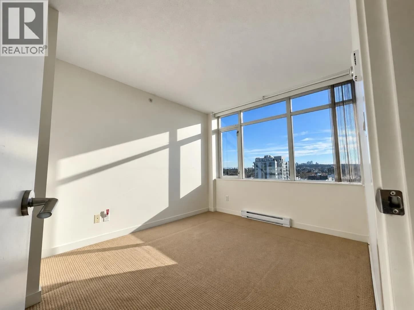 #1605 4815 ELDORADO MEWS, Vancouver, BC photo 5