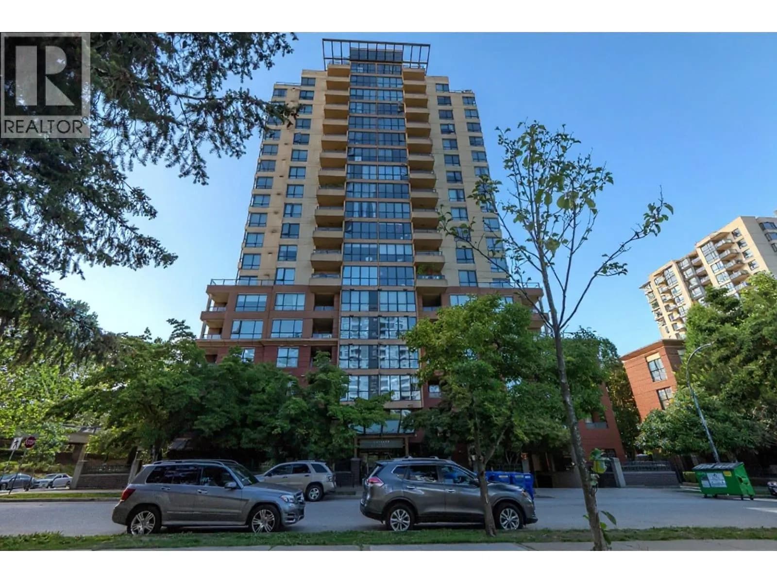 Emerald Park Place, Vancouver