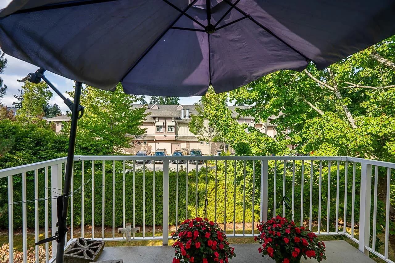 #305 16065 83 AVENUE, Surrey, BC photo 3