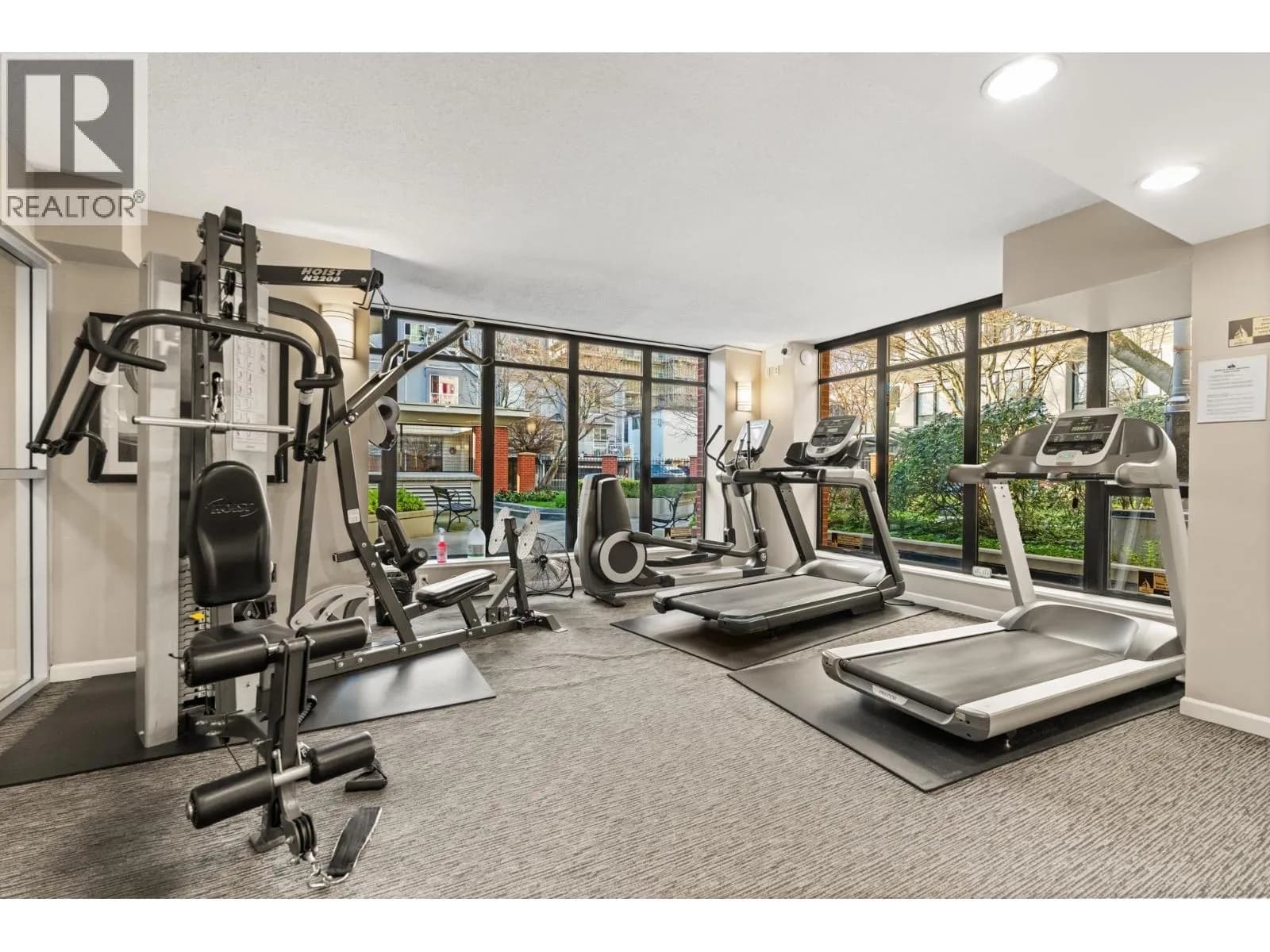 #508 610 VICTORIA STREET, New Westminster, BC photo 2