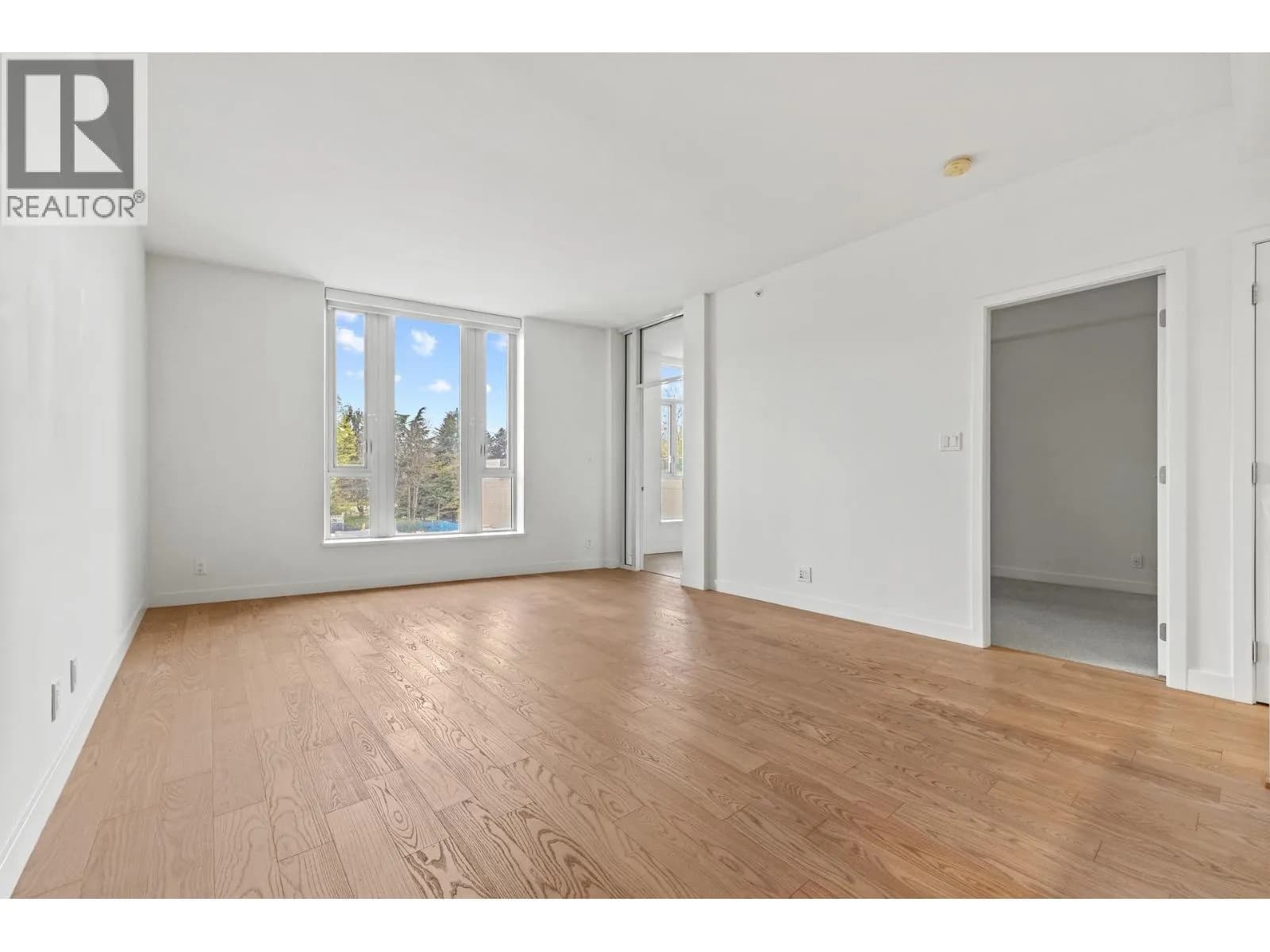#301 7333 MURDOCH AVENUE, Richmond, BC photo 5