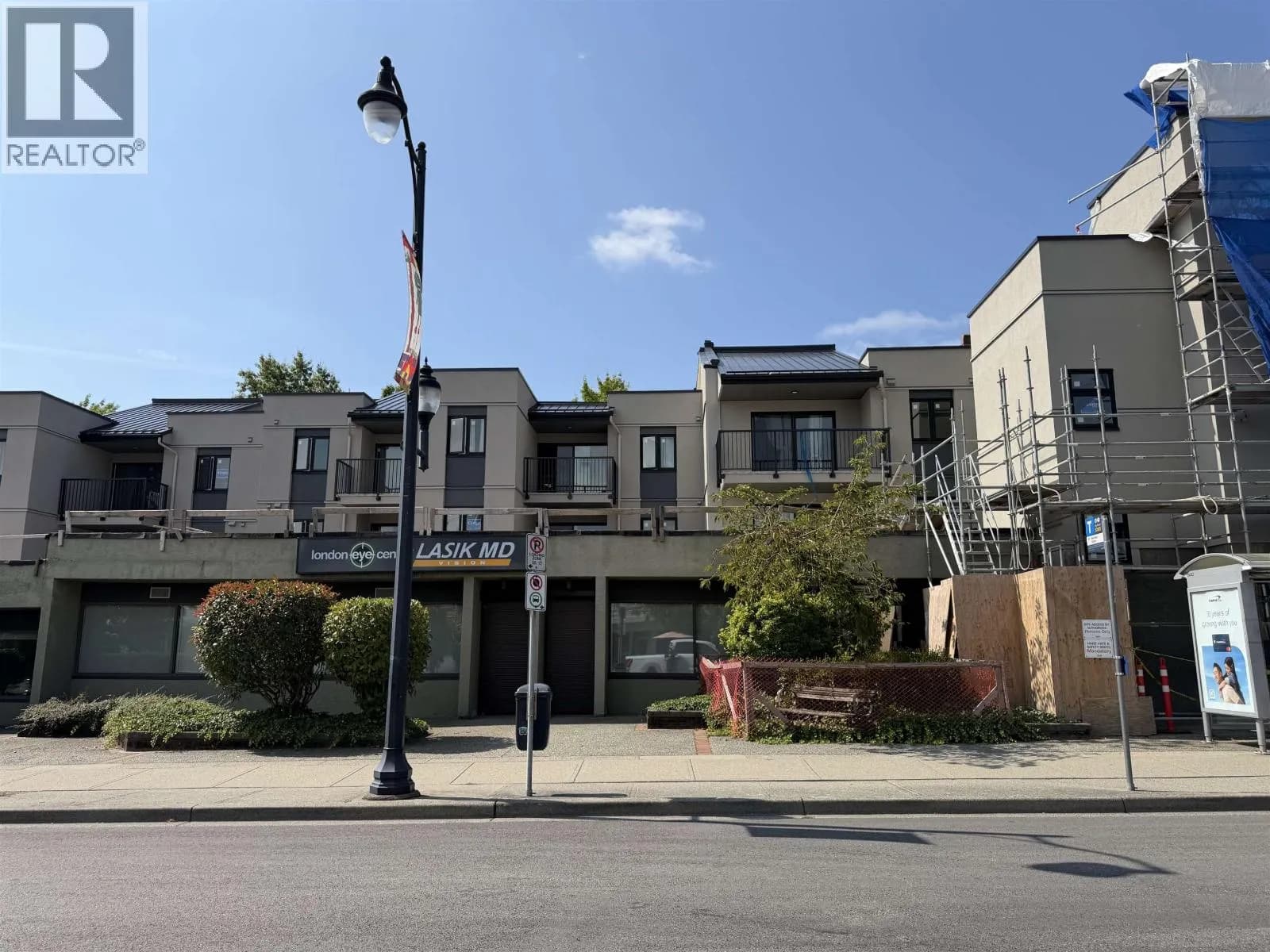 London Place, 1202 London Street, New Westminster