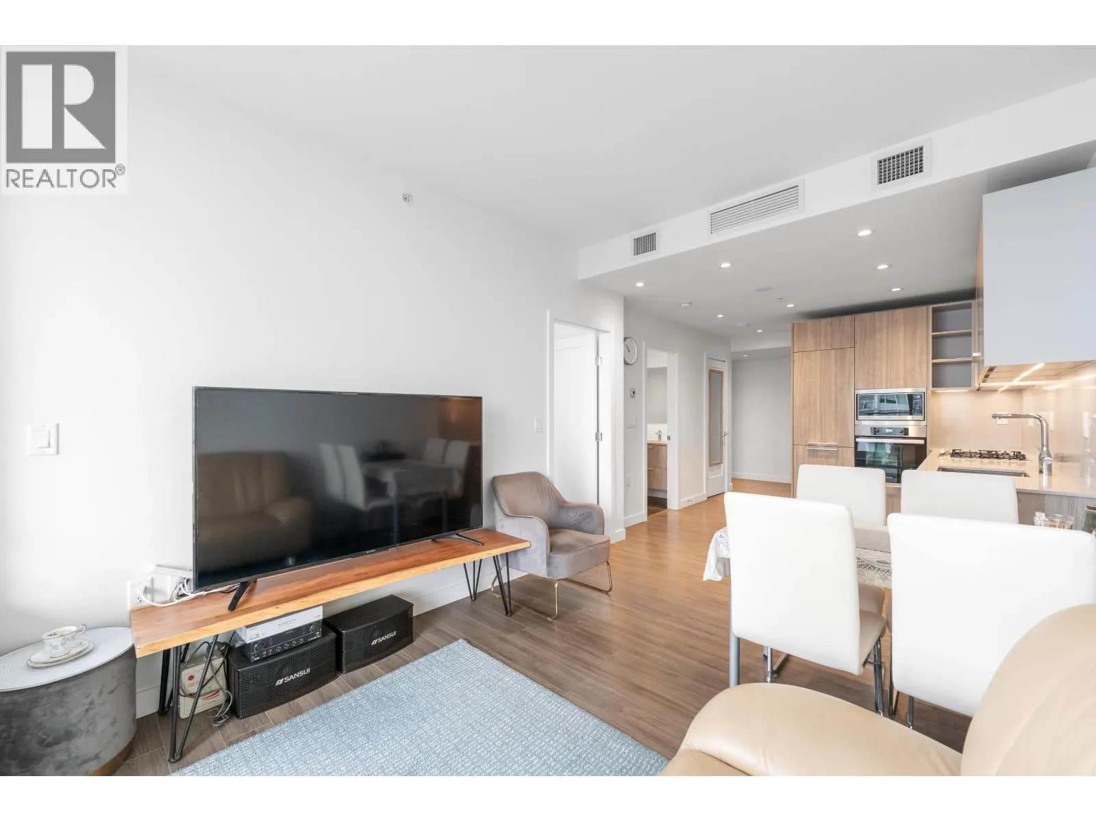 #606 6699 DUNBLANE AVENUE, Burnaby, BC photo 5