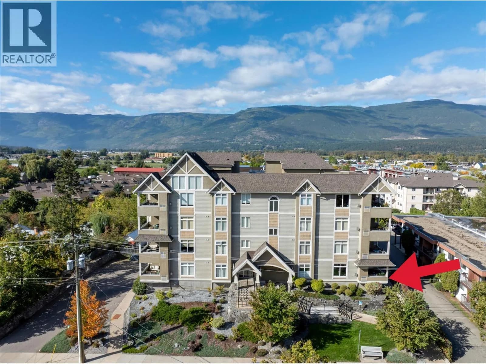 611 Shuswap Street SW, Salmon Arm