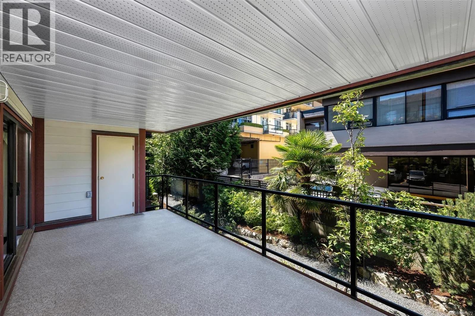 #204 420 Parry St, Victoria, BC photo 3