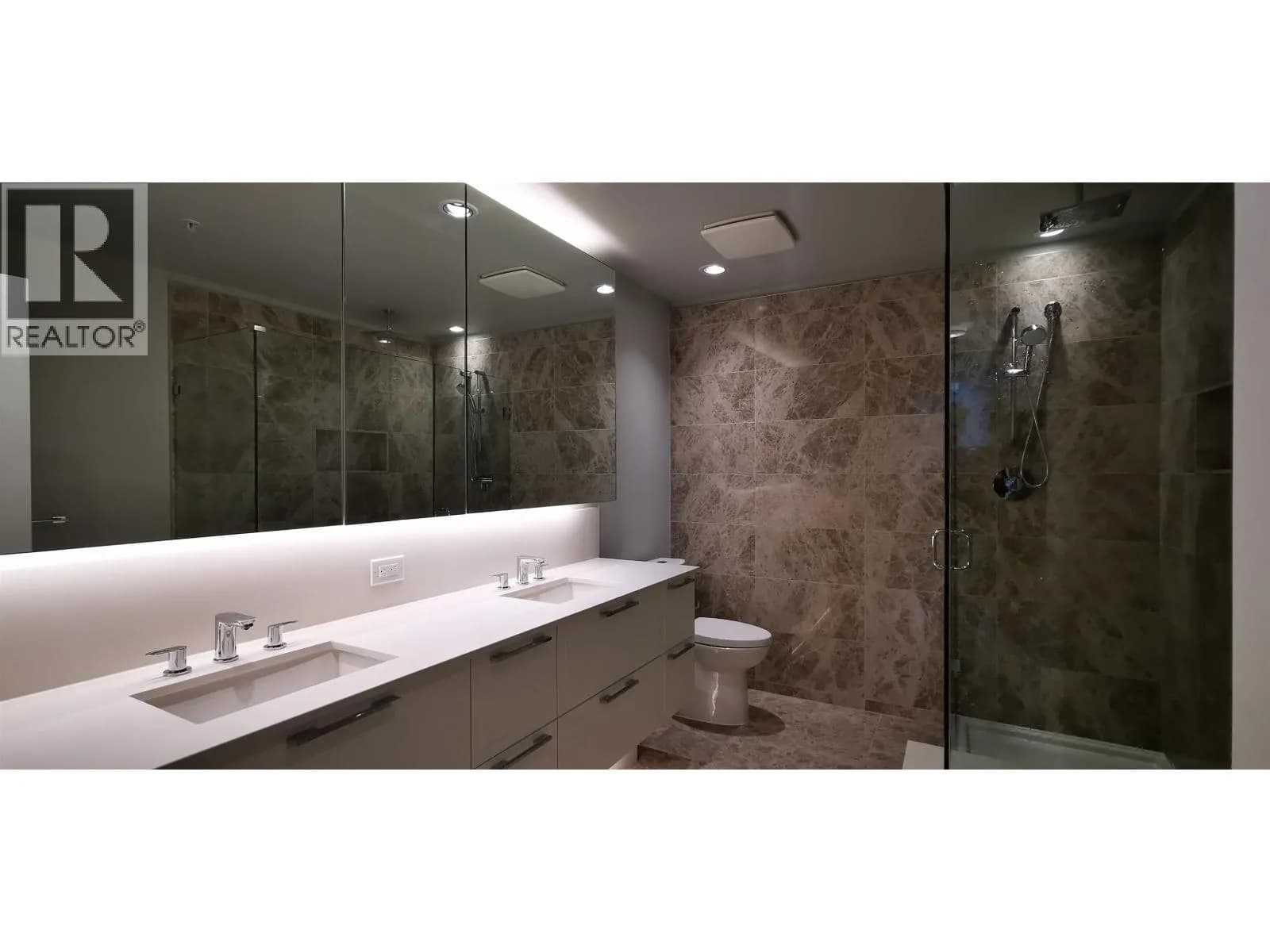 #504 118 CARRIE CATES COURT, North Vancouver, BC photo 5