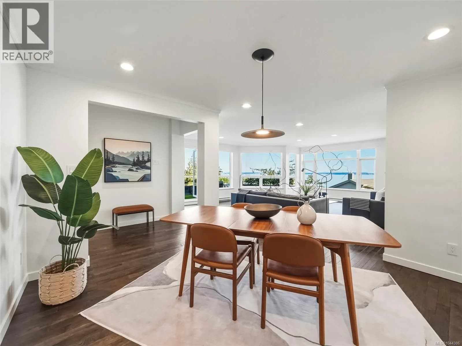 #1 4771 Cordova Bay Rd, Saanich, BC photo 3