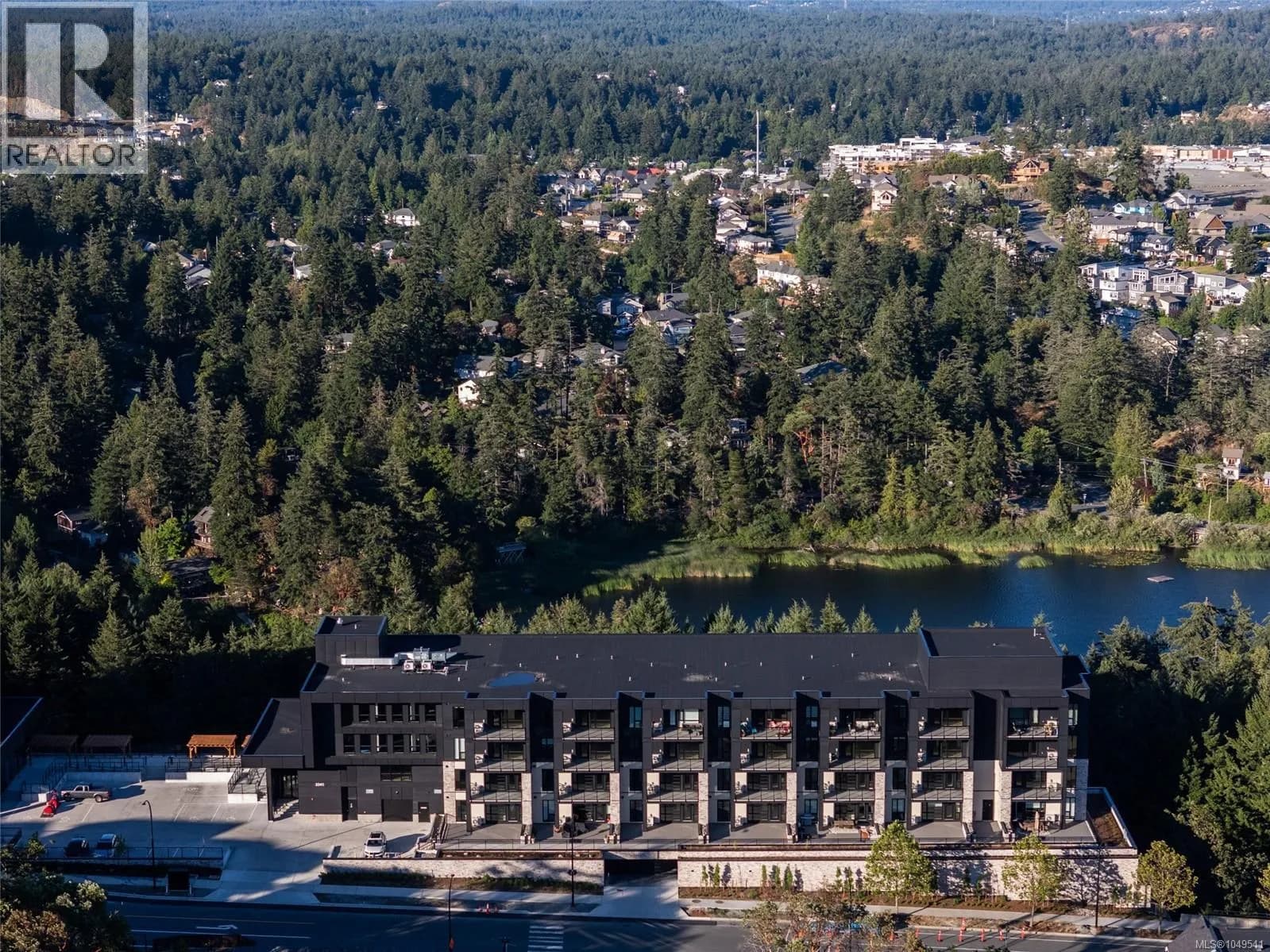 #112 2341 Bear Mountain Pkwy, Langford, BC photo 5