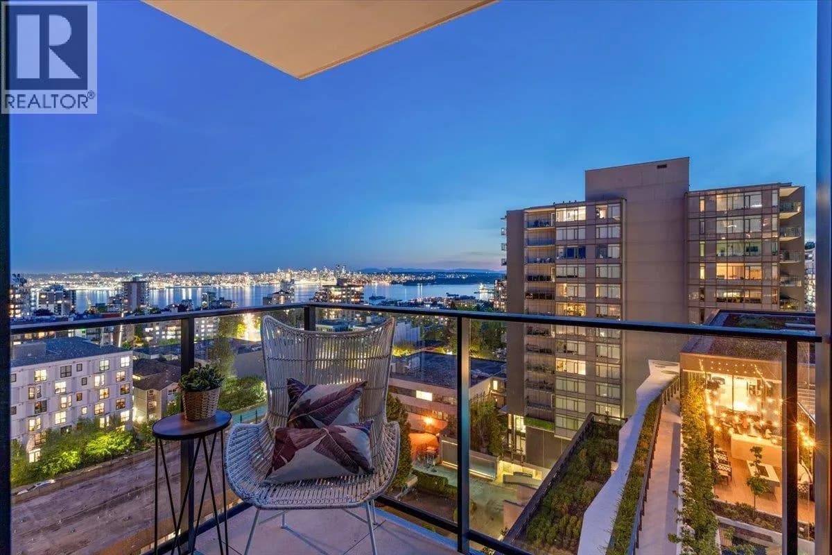 #1004 135 E 13TH STREET, North Vancouver, BC photo 2